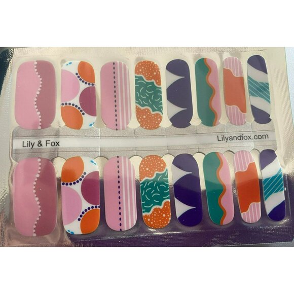 Lily & Fox Nail Wraps Variety Pack 2 Blue Lagoon & 1 Abstract Designs Blue Pink - Picture 4 of 5